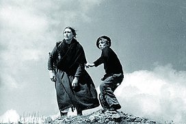 MAN OF ARAN [BR 1934] MAGGIE AND MICHAEL DIRRANE